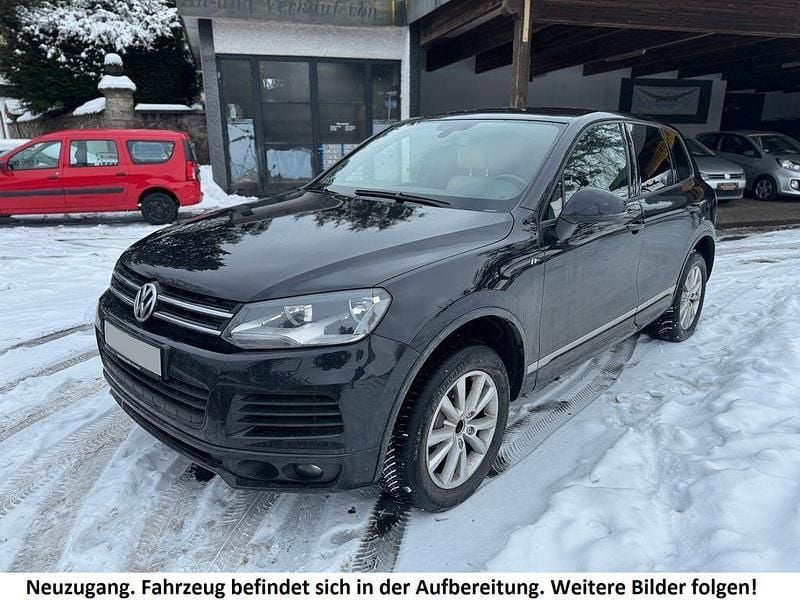 Schwarz Gebraucht 2013 VW Touareg R-line SUV | 11.950 € (Superpreis) - Bild 1/3