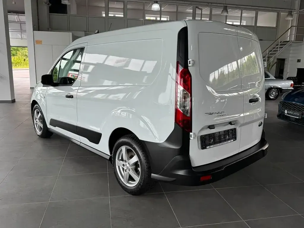 Gebraucht Ford Transit Connect 75 PS (55 kW) 2021 Weiß Van / Kleinbus