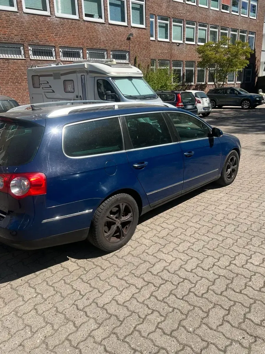 Gebraucht VW Passat 140 PS (102 kW) 2007 Blau Kombi
