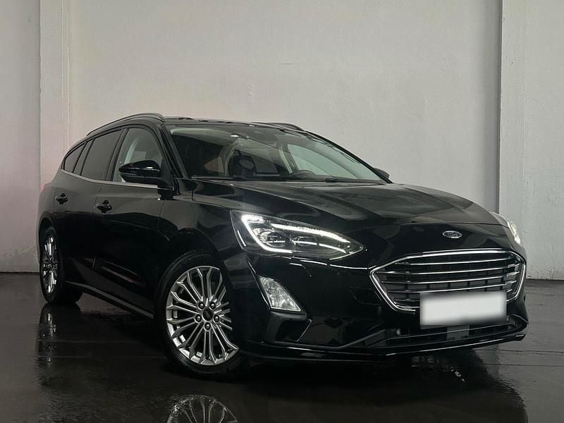 Gebraucht Ford Focus Titanium 150 PS (110 kW) 2019 Schwarz Kombi
