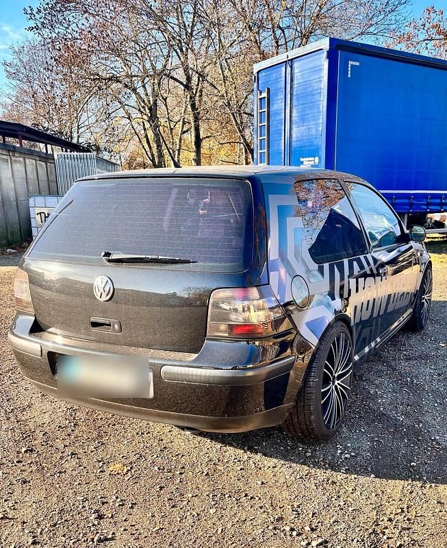 Gebraucht VW Golf 102 PS (75 kW) 2002 Schwarz Coupé