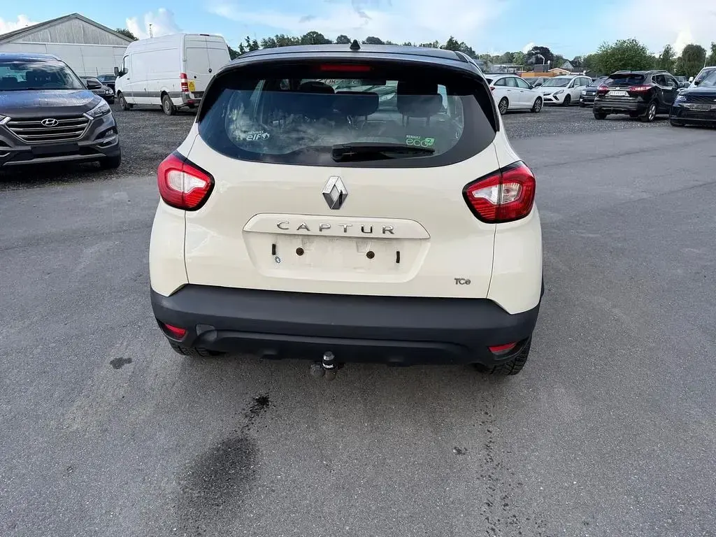 Gebraucht Renault Captur Expression 90 PS (66 kW) 2015 Braun SUV