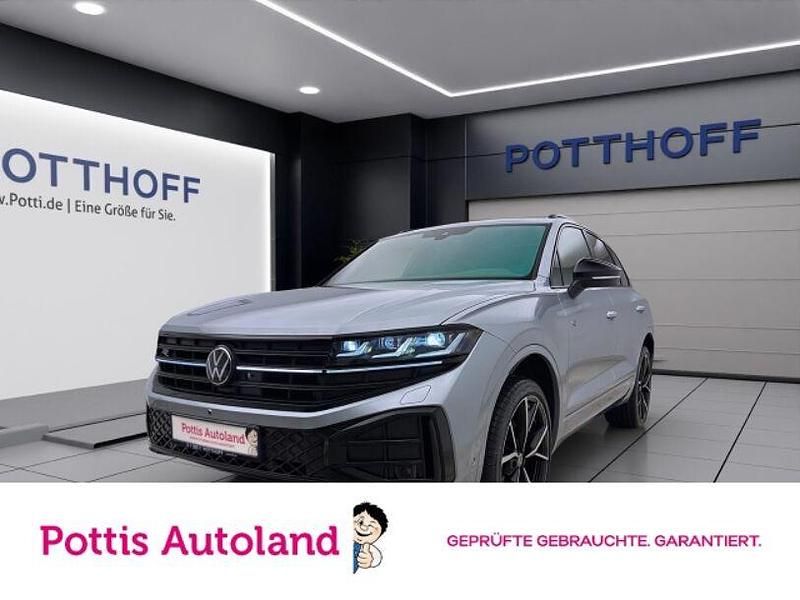 Silber Gebraucht 2024 VW Touareg Style SUV | 87.900 € - Bild 1/4