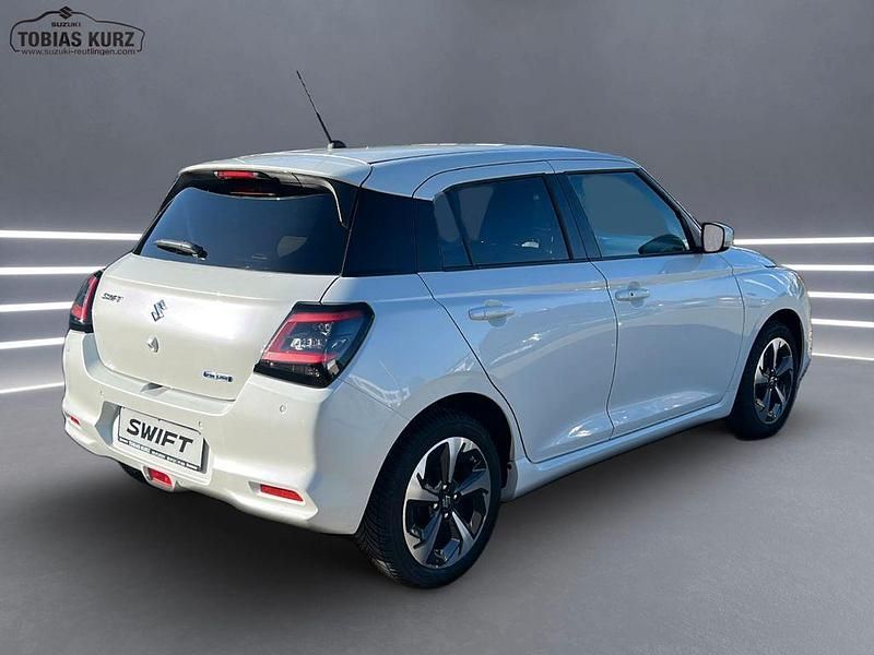Neu Suzuki Swift 83 PS (61 kW) 2026 Weiß Kleinwagen