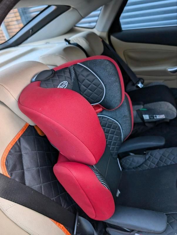 Grün Gebraucht 2009 Ford Mondeo Limousine | 1.700 € (Superpreis) - Bild 1/4