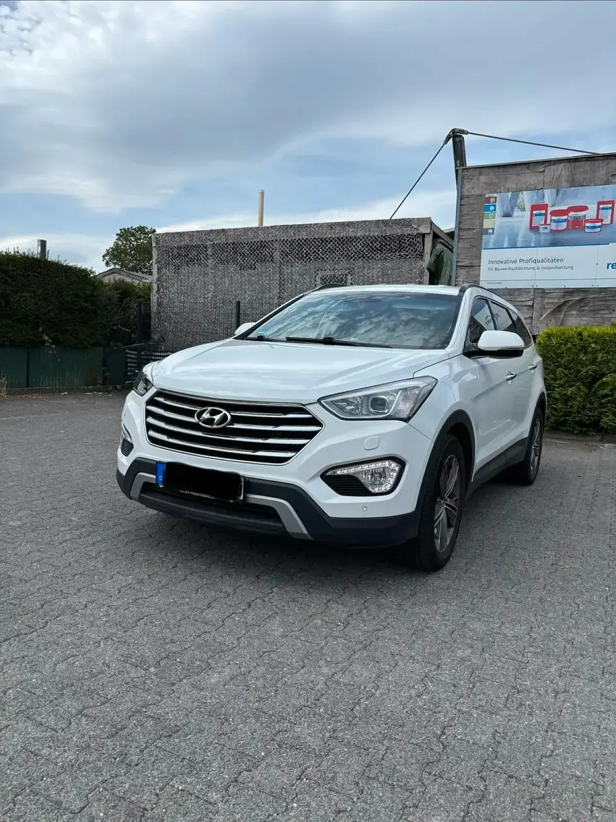 Gebraucht Hyundai Grand Santa Fe 200 PS (147 kW) 2015 Weiß SUV