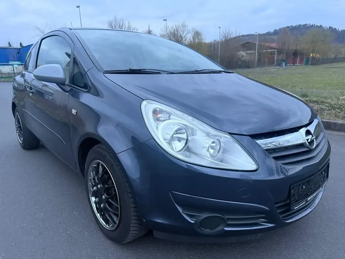 Usata Opel Corsa 80 CV (58 kW) 2007 Blu Utilitaria