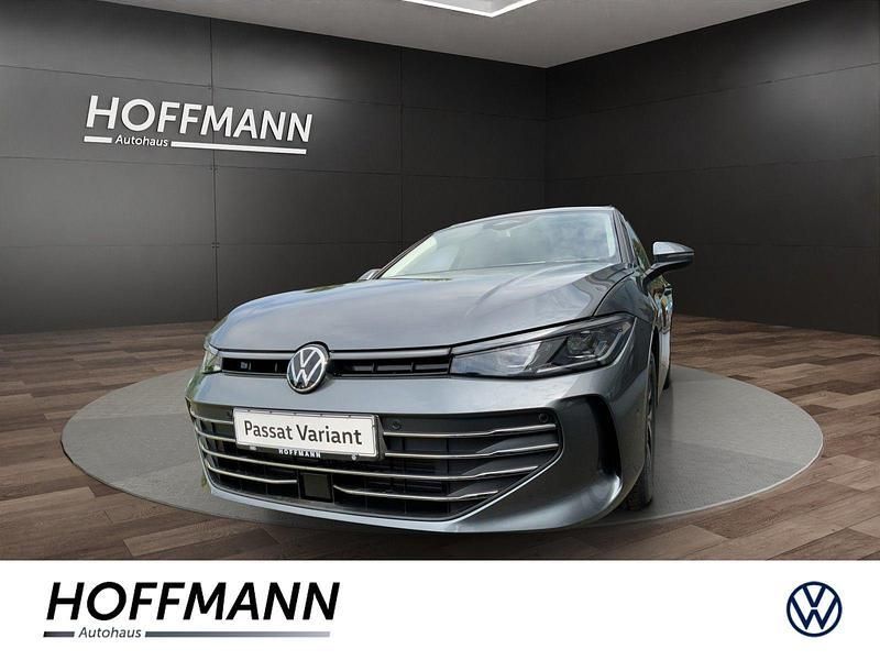 Grau Neu 2025 VW Passat Business Kombi | 55.380 € (Teuer) - Bild 1/4