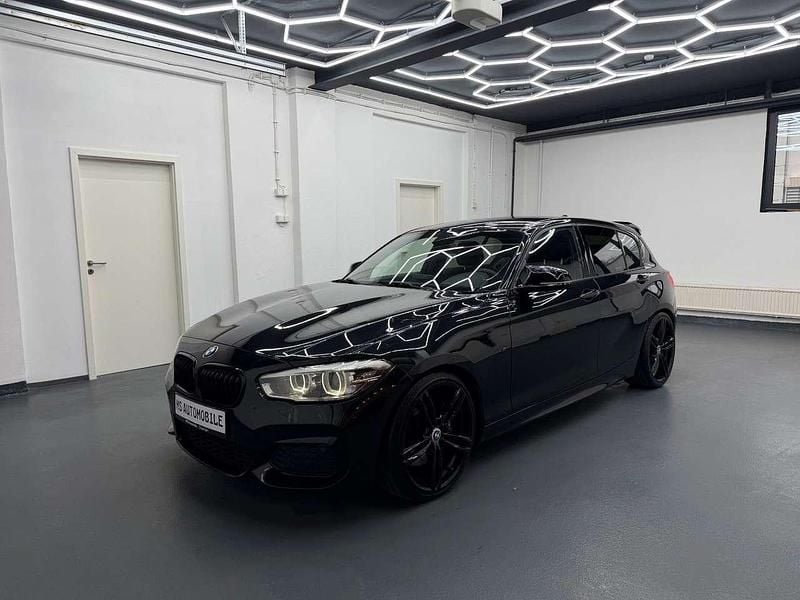 Gebraucht BMW 135 326 PS (239 kW) 2016 Saphirschwarz Kleinwagen