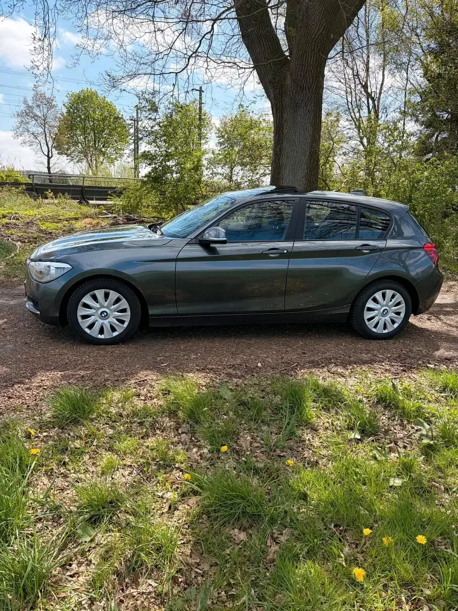 Brugt BMW 114 2012 Grå Hatchback