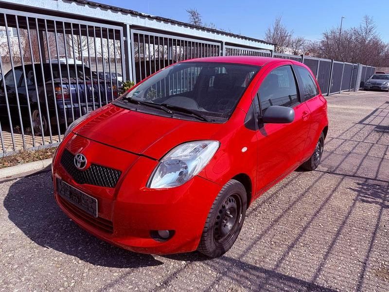 Gebraucht Toyota Yaris Sol 69 PS (50 kW) 2008 Rot Kleinwagen