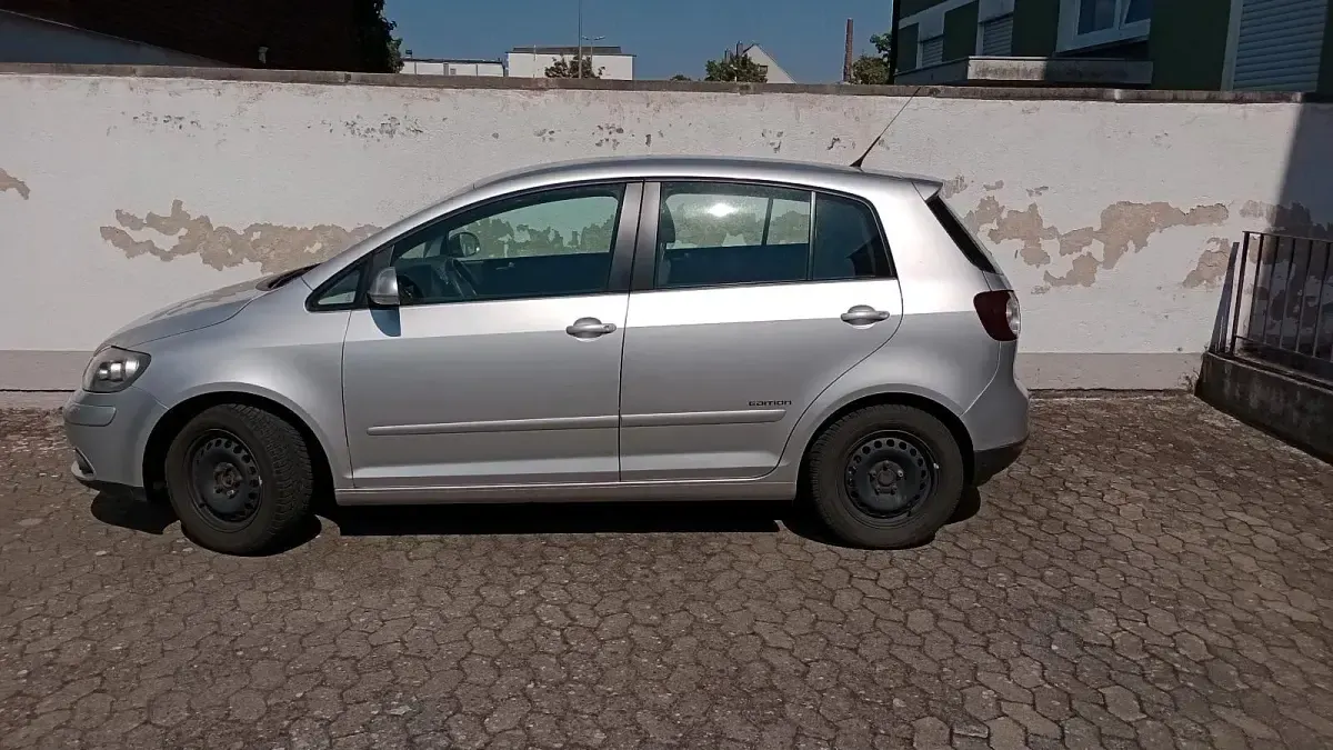 Gebraucht VW Golf Plus Cross 80 PS (58 kW) 2008 Silber Kleinwagen