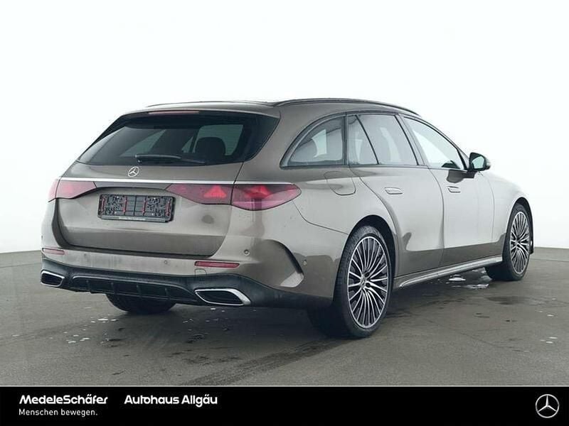 Gebraucht Mercedes E450 AMG 381 PS (280 kW) 2024 Lack samtbraun Kombi