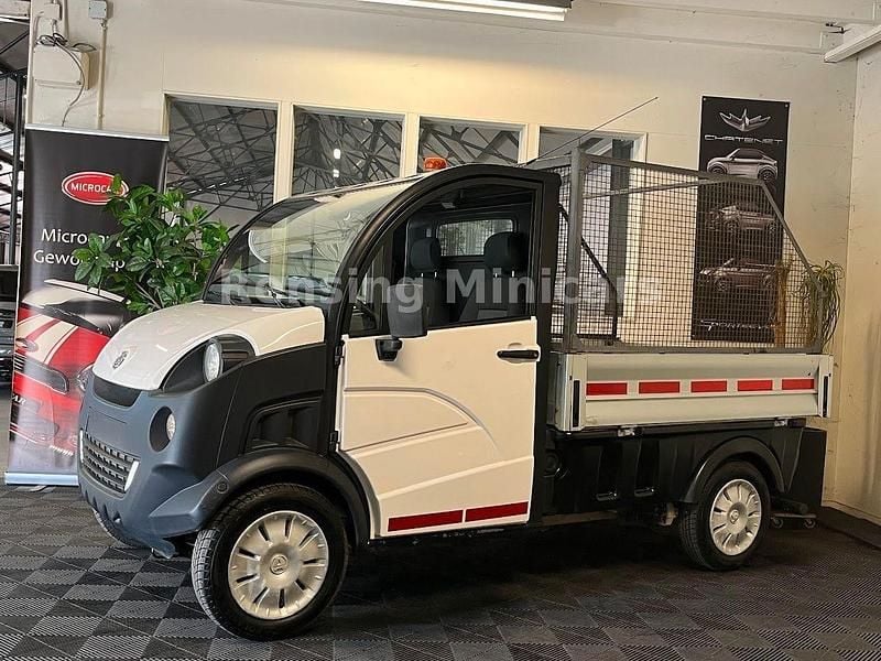Weiß Gebraucht 2014 Aixam Microcar Kleinwagen | 10.950 € - Bild 1/4