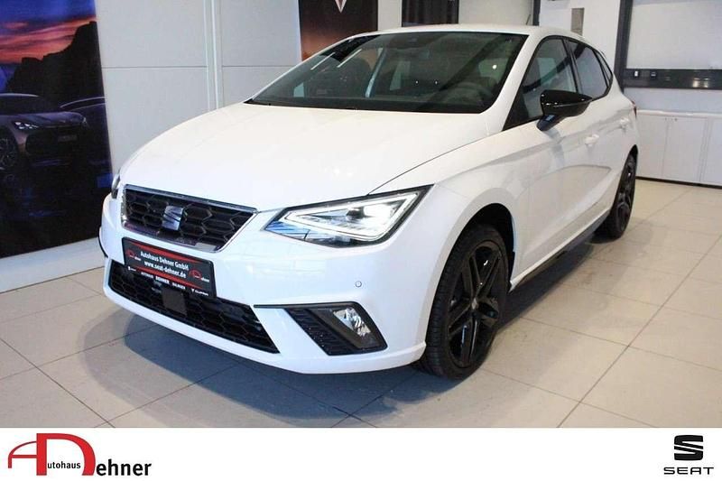 Weiß Neu 2024 Seat Ibiza Black Edition Limousine | 28.480 € (Teuer) - Bild 1/4