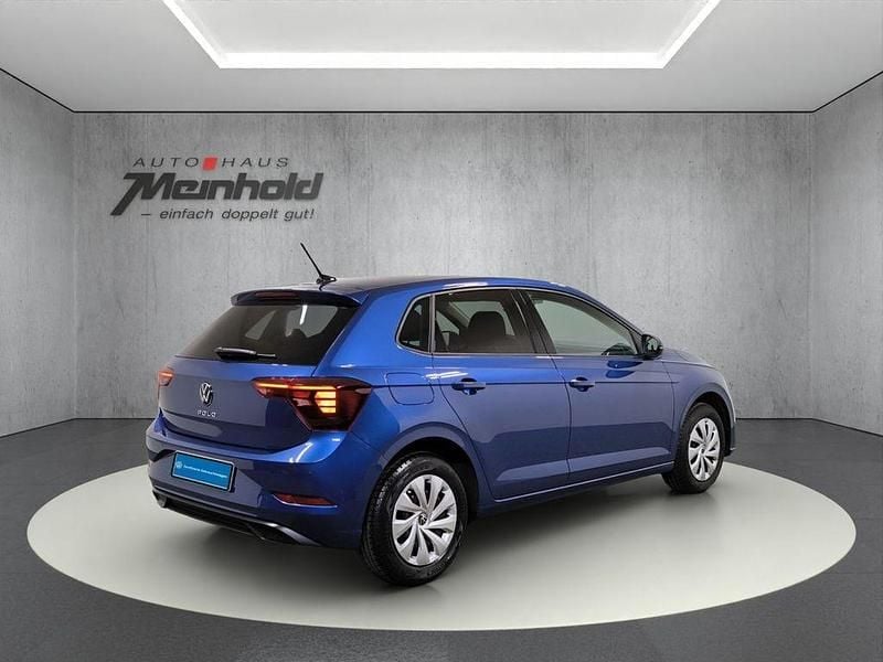 Gebraucht VW Polo IQ Drive 95 PS (69 kW) 2024 Reef blue metallic Limousine