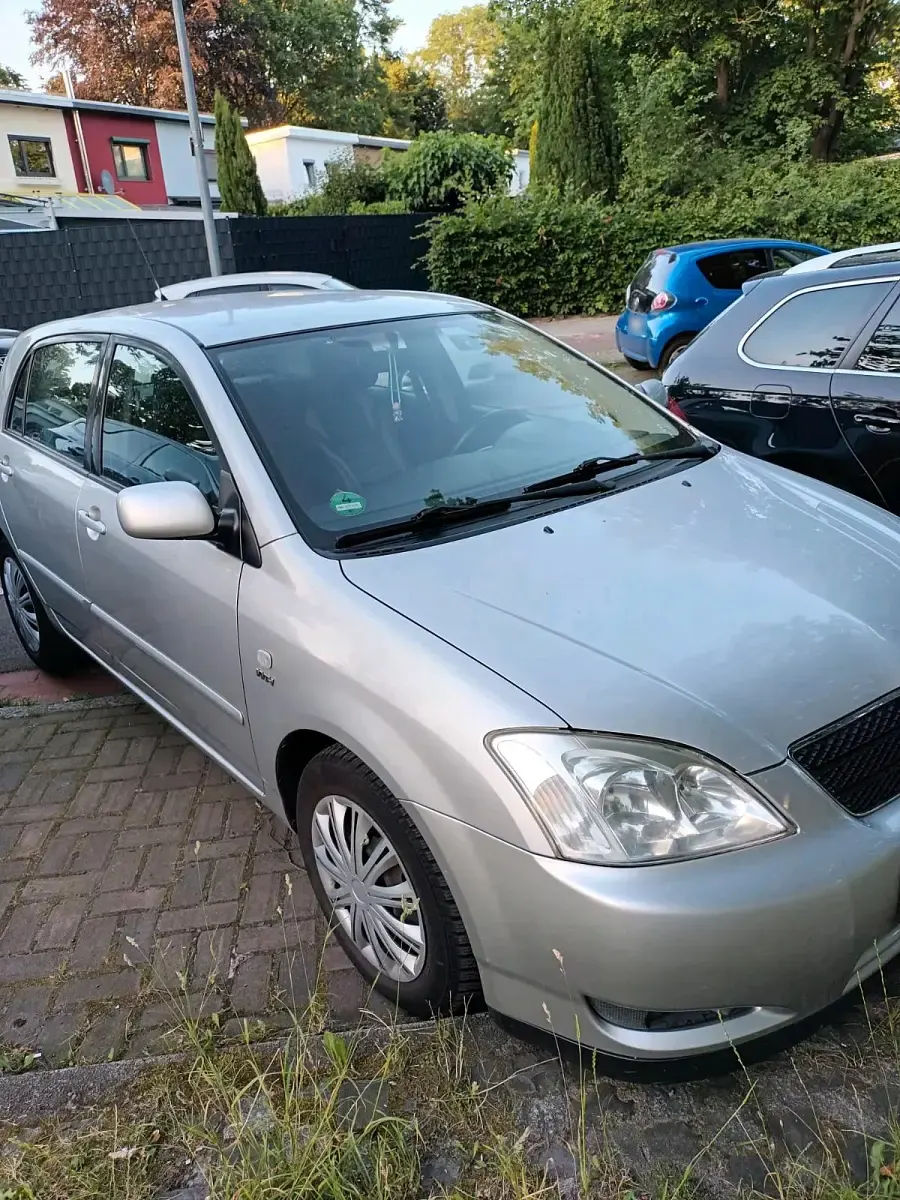 Gebraucht Toyota Corolla 97 PS (71 kW) 2002 Grau Limousine