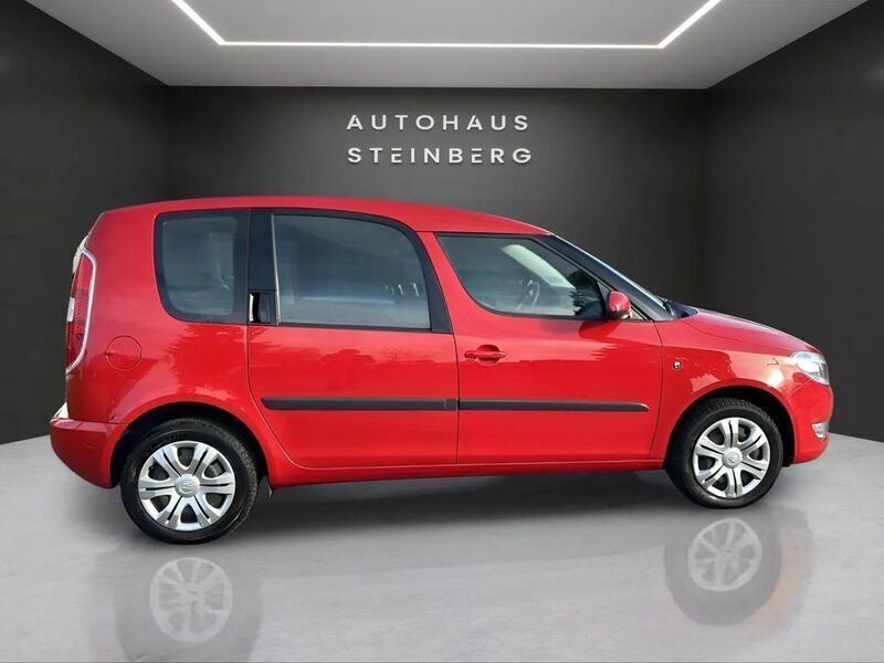 Gebraucht Skoda Roomster Ambition 105 PS (77 kW) 2013 Rot Van / Kleinbus