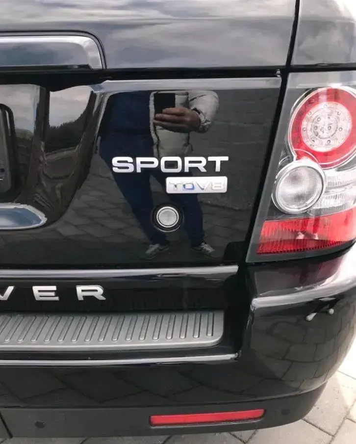 Gebraucht Land Rover Range Rover 272 PS (200 kW) 2010 Schwarz SUV