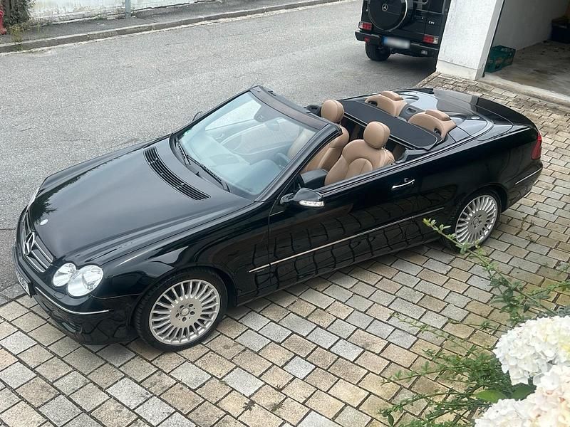 Gebraucht Mercedes CLK200 2009 Schwarz Cabrio