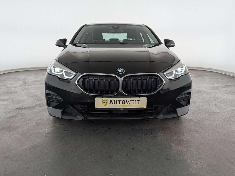 Gebraucht BMW 220 Advantage 190 PS (139 kW) 2022 Schwarz ii/bonnet fluid black Coupé