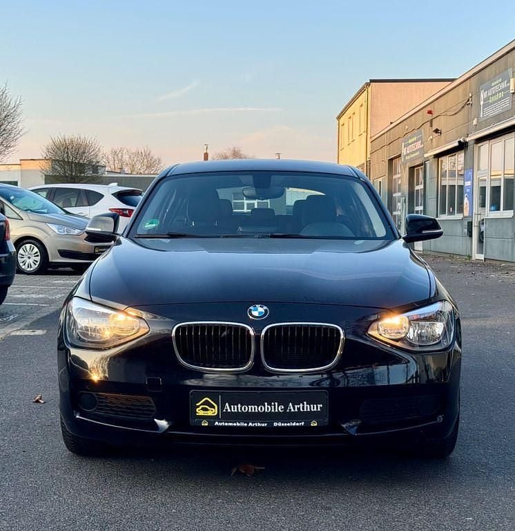 Gebraucht BMW 118 Advantage 143 PS (105 kW) 2014 Schwarz Kleinwagen
