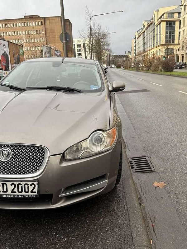 Gebraucht Jaguar XF Luxury 241 PS (177 kW) 2010 Limousine