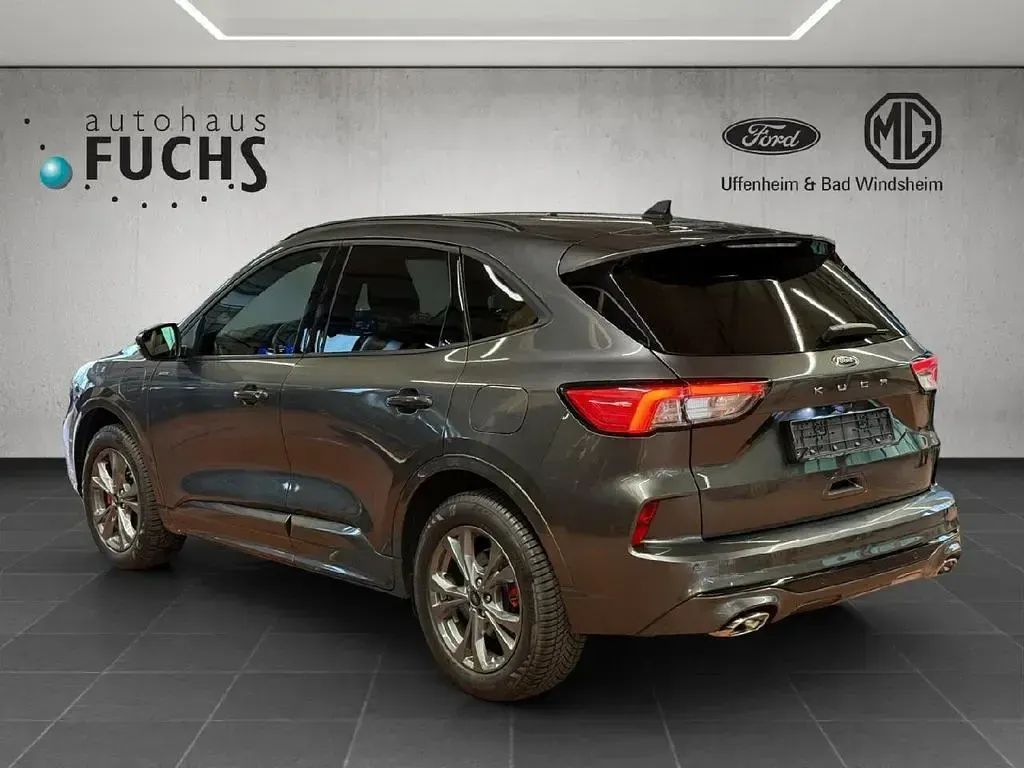 Gebraucht Ford Kuga ST-Line 152 PS (111 kW) 2022 Grau SUV