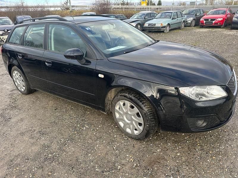 Gebraucht Seat Exeo Reference 120 PS (88 kW) 2013 Schwarz Limousine