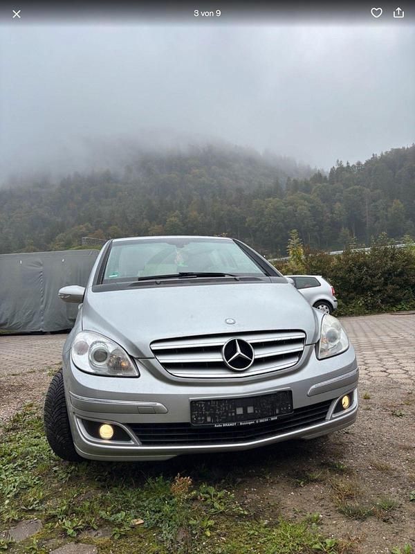Silber Gebraucht 2008 Mercedes B170 Van / Kleinbus | 2.300 € (Guter Preis) - Bild 1/4