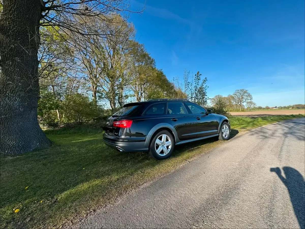 Gebraucht Audi A6 Allroad 245 PS (180 kW) 2014 Schwarz Kombi