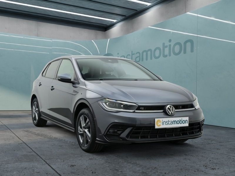 Grau Gebraucht 2024 VW Polo R-line Limousine | 25.600 € (Teuer) - Bild 1/3