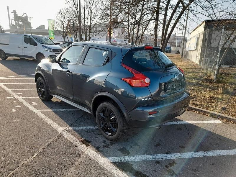 Gebraucht Nissan Juke Acenta 117 PS (86 kW) 2011 Blau SUV