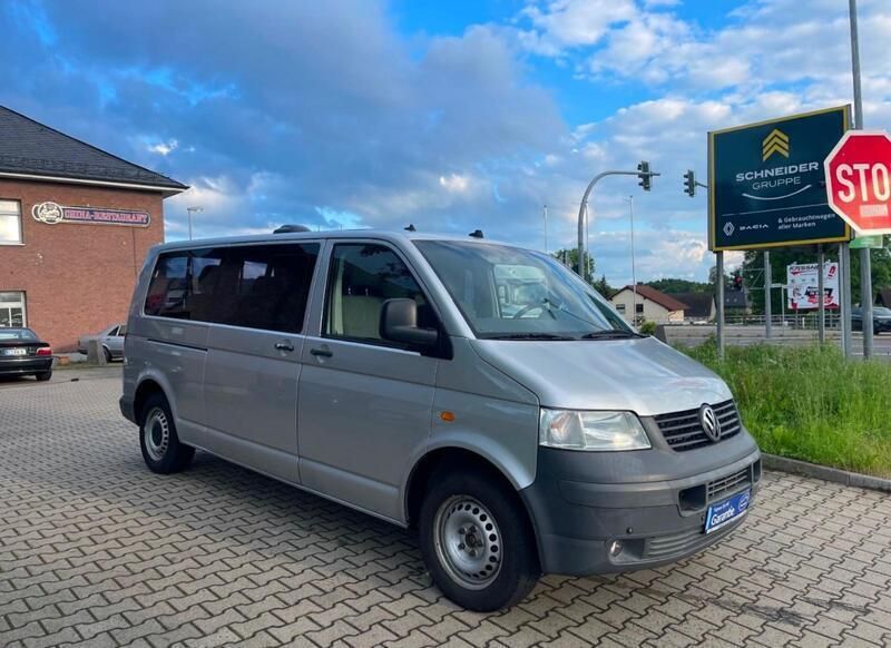 Silber Gebraucht 2005 VW T5 Van | 12.900 € (Etwas zu teuer) - Bild 1/4