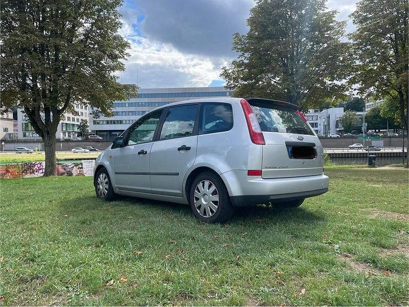 Silber Gebraucht 2004 Ford C-MAX Van / Kleinbus | 1.999 € (Fairer Preis) - Bild 1/4