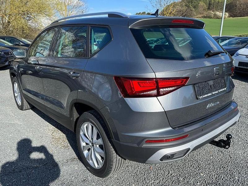 Neu Seat Ateca 150 PS (110 kW) 2026 Grau SUV