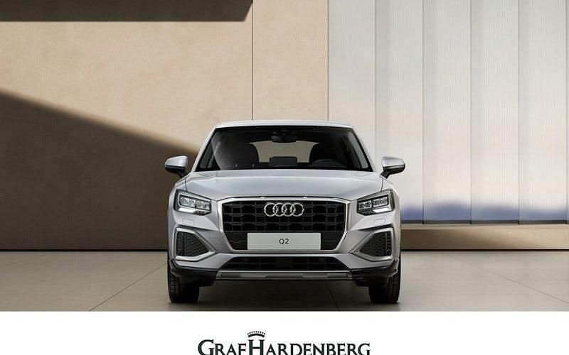 Neu Audi Q2 Advanced Plus 150 PS (110 kW) 2026 Silber SUV