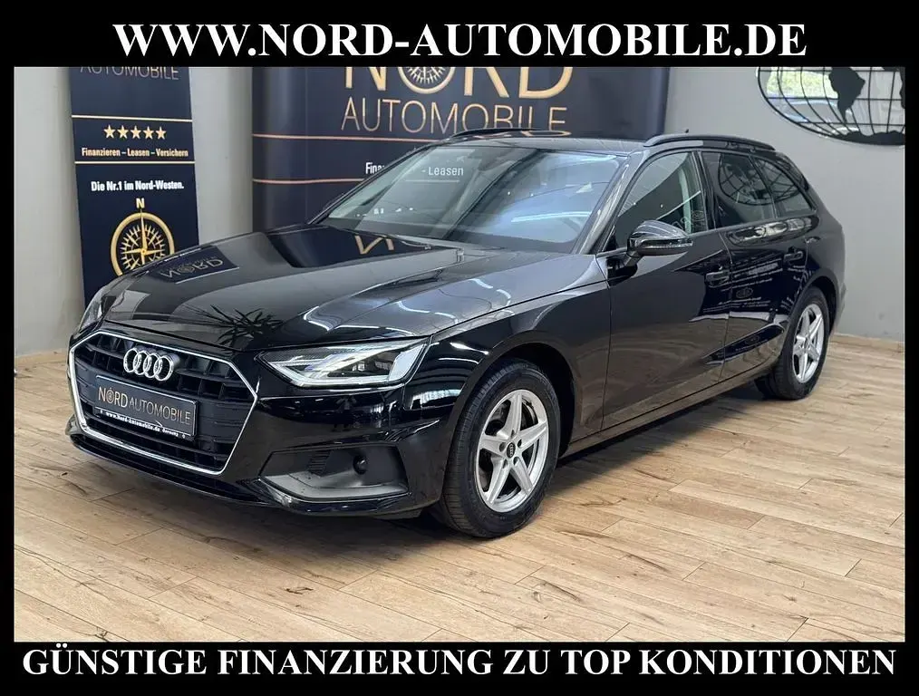 Gebraucht Audi A4 Design 163 PS (119 kW) 2023 Brillantschwarz Kombi