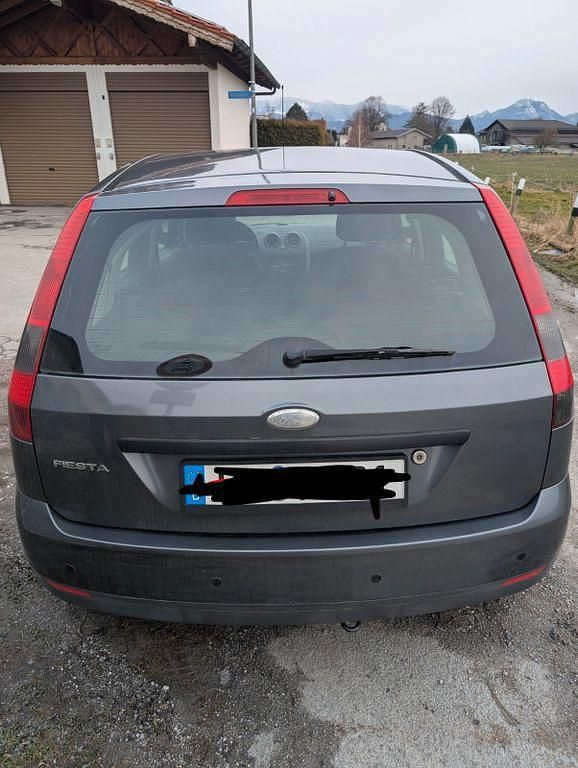 Gebraucht Ford Fiesta Trend 75 PS (55 kW) 2003 Grau Kleinwagen