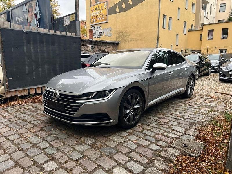 Gebraucht VW Arteon Elegance 150 PS (110 kW) 2020 Pyrit silber Limousine
