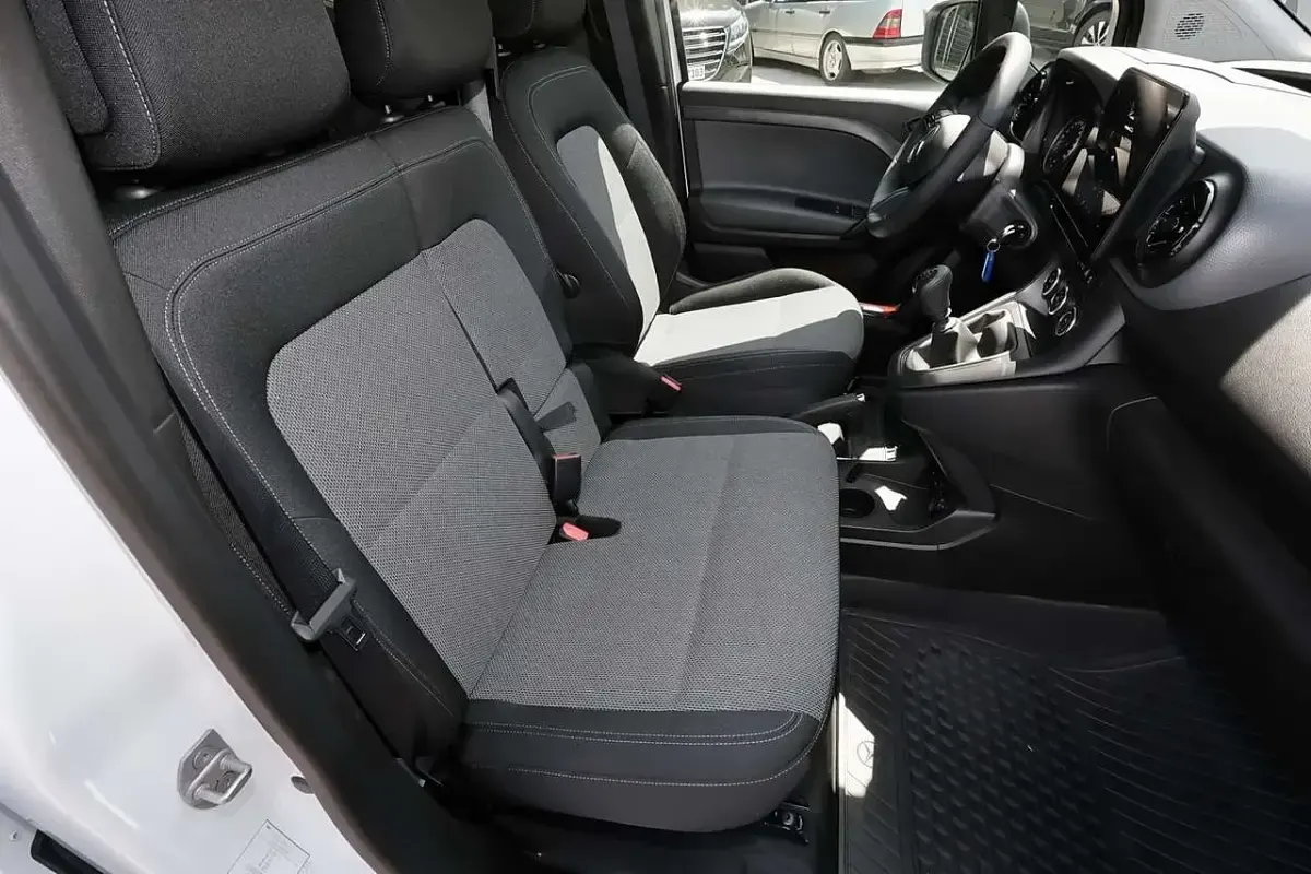 Gebraucht Mercedes Citan 112 116 PS (85 kW) 2026 Arktikweiß Van / Kleinbus
