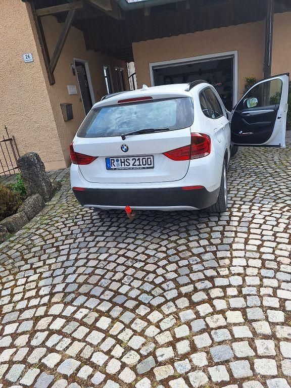Usata BMW X1 Efficient Dynamics 177 CV (130 kW) 2012 Bianco SUV