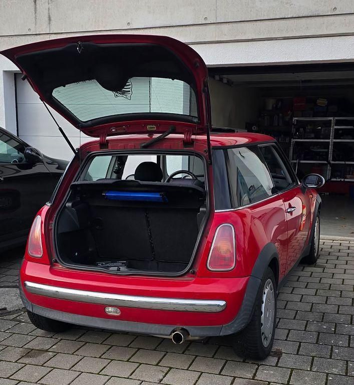 Gebraucht Mini ONE 90 PS (66 kW) 2003 Rot Kleinwagen