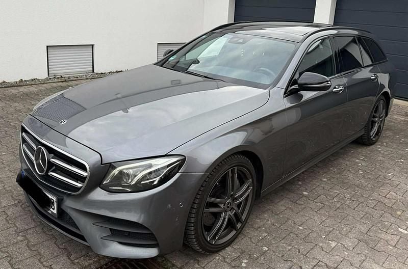Gebraucht Mercedes E400 AMG 340 PS (250 kW) 2019 Grau Kombi
