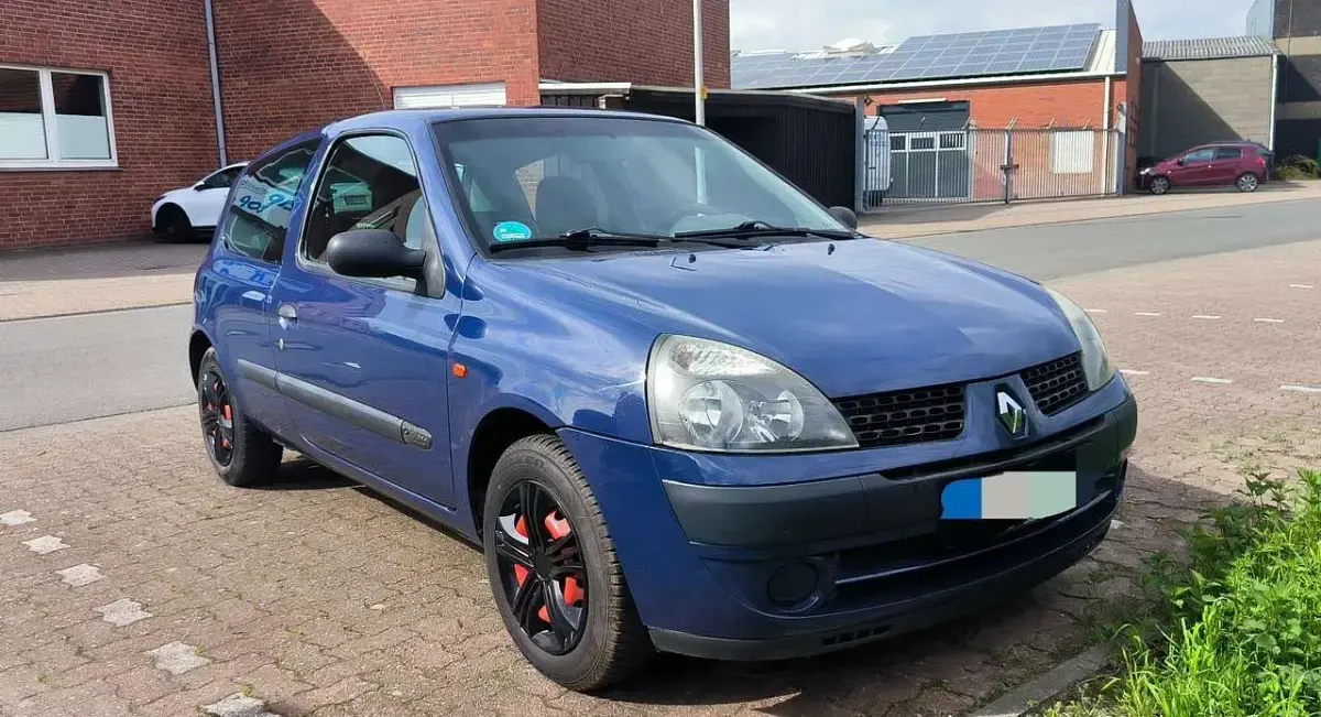 Gebraucht Renault Clio 58 PS (42 kW) 2002 Limousine