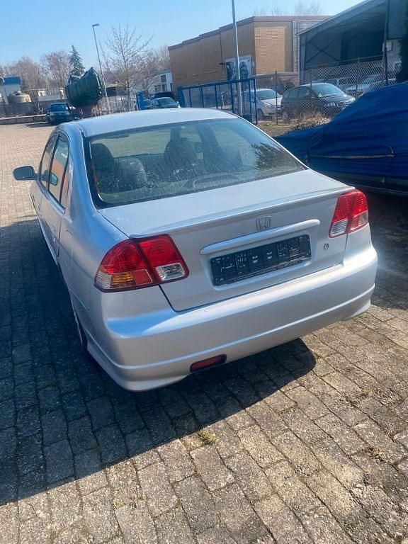 Gebraucht Honda Civic LS 83 PS (61 kW) 2004 Silber Limousine