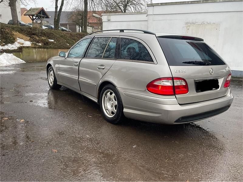 Gebraucht 2003 Mercedes E320 AMG Kombi | 2.450 € (Superpreis) - Bild 1/4