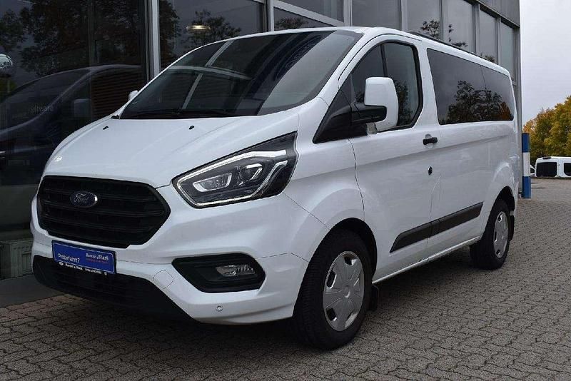 Gebraucht Ford Transit Custom Trend 131 PS (96 kW) 2018 Frostweiß Van / Kleinbus