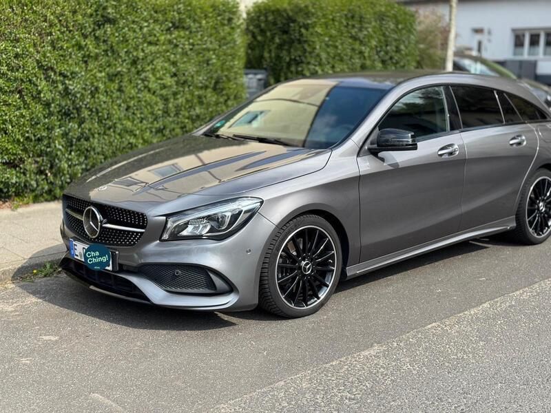 Grau Gebraucht 2019 Mercedes CLA250 Shooting Brake AMG line Kombi | 24.980 € (Fairer Preis) - Bild 1/4