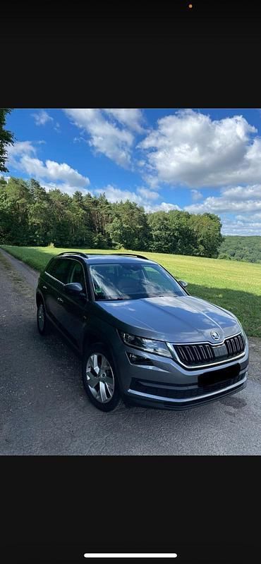 Grau Gebraucht 2019 Skoda Kodiaq Soleil SUV | 25.000 € (Fairer Preis) - Bild 1/4
